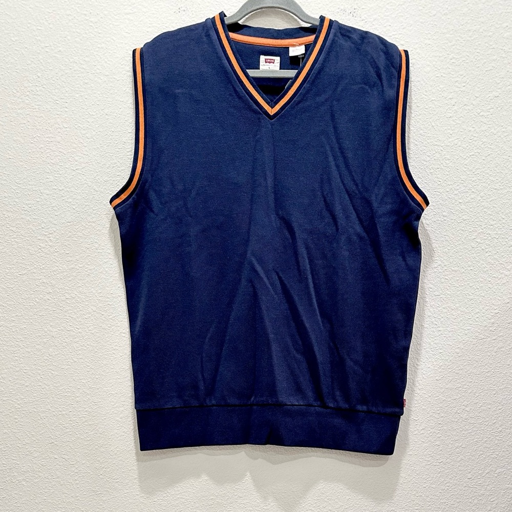 NWT! Men’s LEVI’S Navy V-Neck Sweater Vest Tank Sleeveless Sweater!